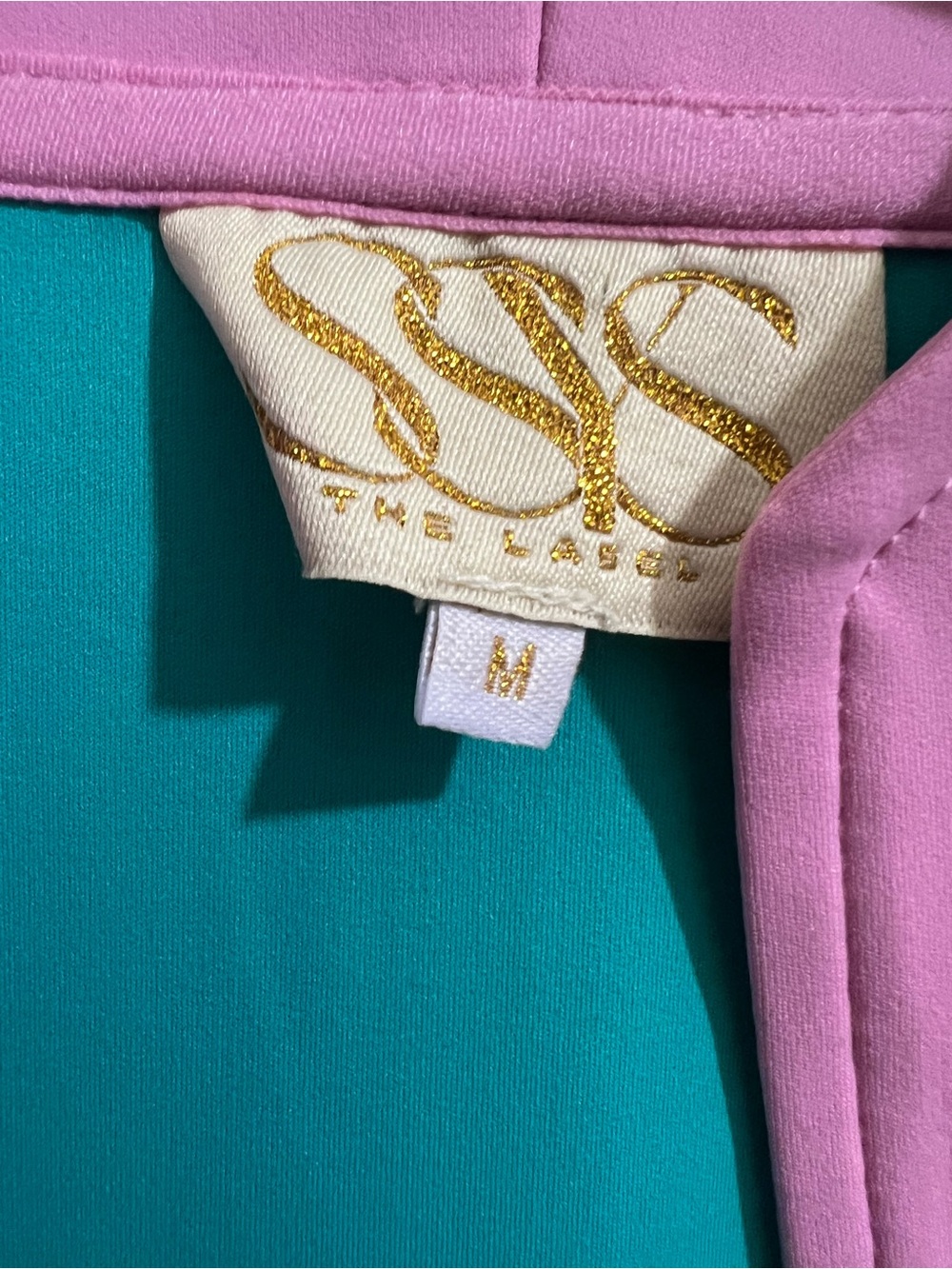 Sleeveless Aqua Mini Dress with Pink Zip-Front Detail - Picture 6 of 6